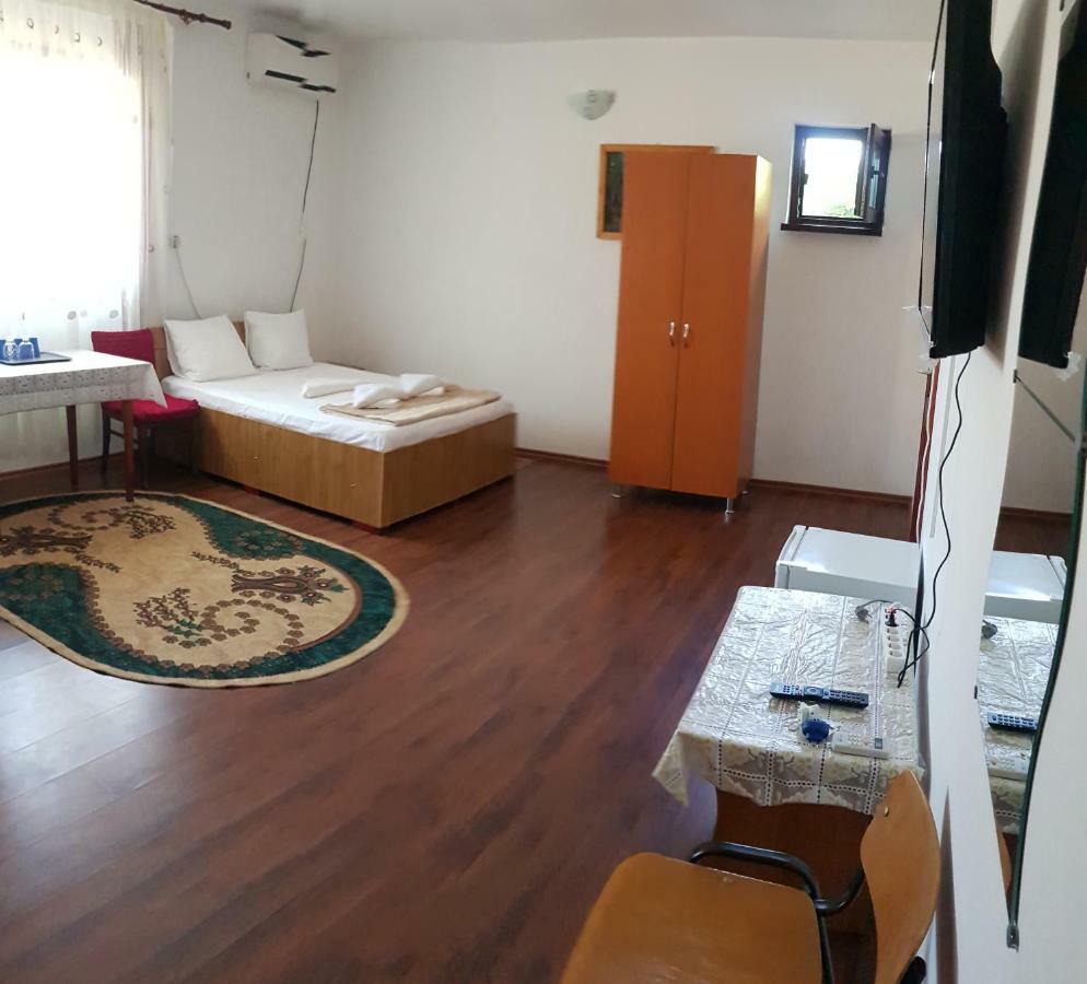 Hotel Casa Maxim Sulina Zewnętrze zdjęcie